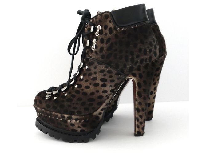 Alaïa Leoparden-Kalbsleder-Plattform-Stiefeletten Braun Grau