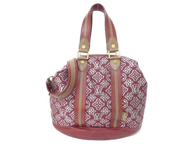 Louis Vuitton Aviator Handtasche Bordeaux