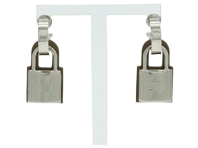 Hermès Ohrringe mit Cadena-Motiv von Hermes Kelly Silber Metallisch