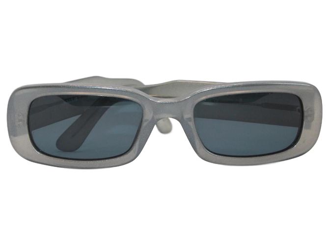 Autre Marque Oliver by Valentino Sonnenbrille Grau Schwarz