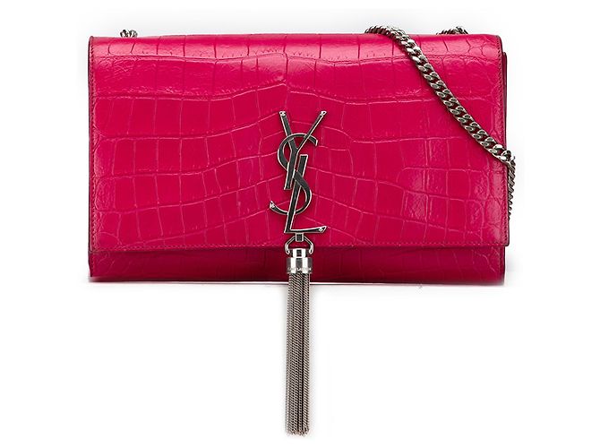 Bolsa transversal Kate em couro rosa médio com estampa de crocodilo da Saint Laurent com tassel