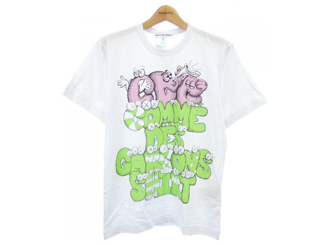 Autre Marque Camiseta KAWS da Comme des Garçons Shirt Rosa Branco Verde