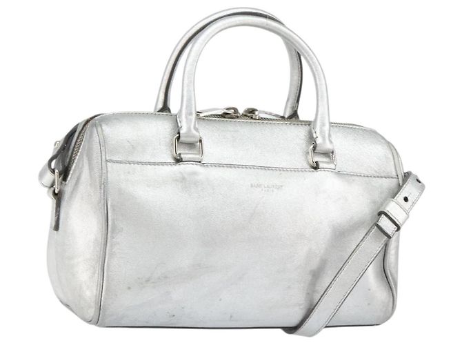 Bolsa Duffle Clássica em Couro 24 da Saint Laurent Prata