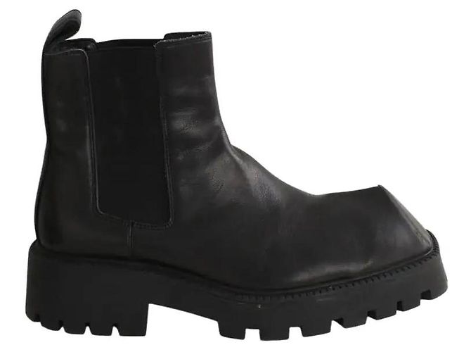 Balenciaga Black leather boots