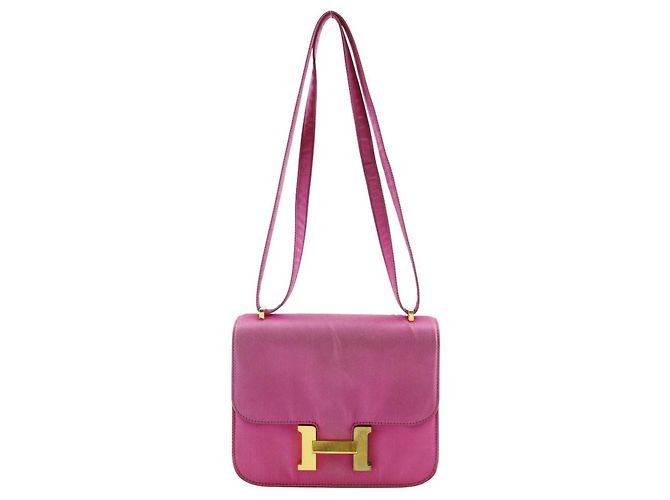 Bolsa de Ombro Constance Mini 18 da Hermès Rosa
