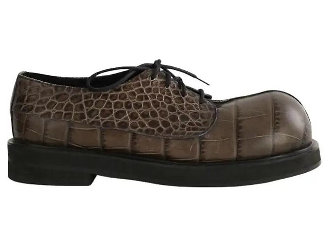 Autre Marque Scarpe stringate in pelle khaki Cachi 