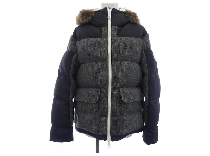 Giacca in piuma Moncler ROBERT Marrone Nero