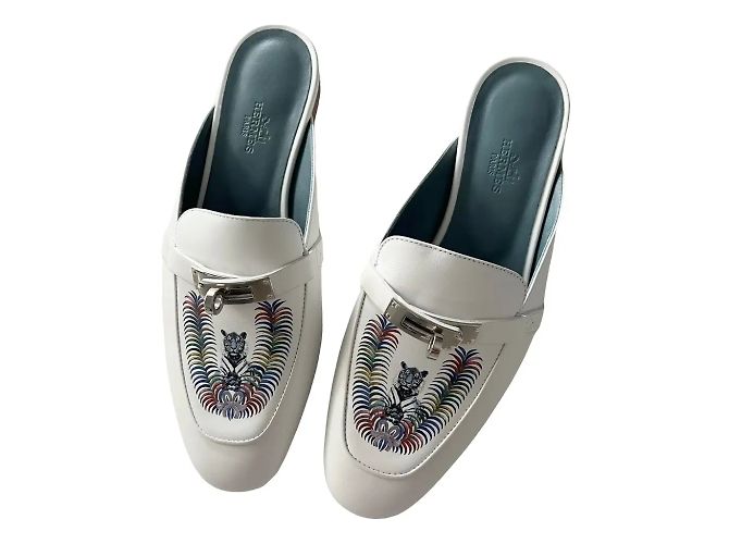 Mules Hermès Oz em couro branco com fivela Kelly