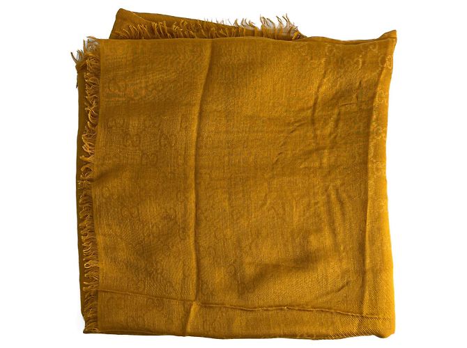 Gucci Lenço Modal e Seda GG Amarelo