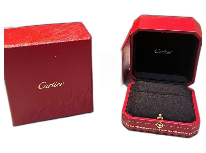 Geschenkbox mit Cartier-Box für Trinity-Ring Rot