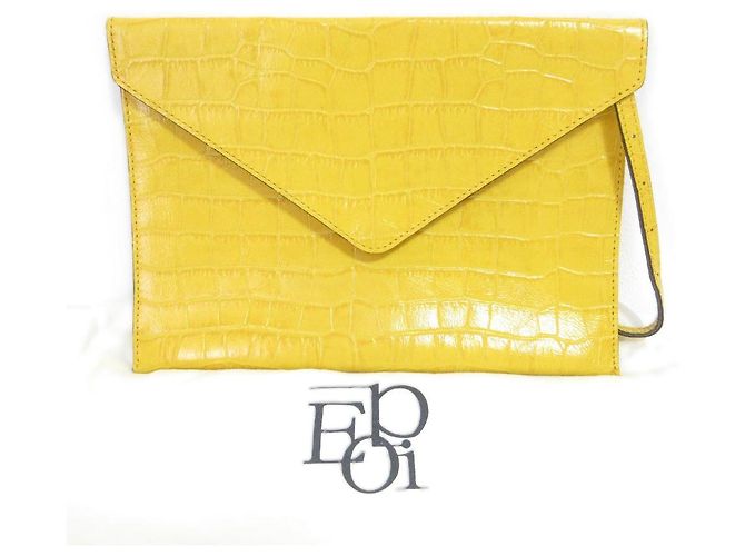 Autre Marque Epoi Präge-Leder-Clutch Gelb