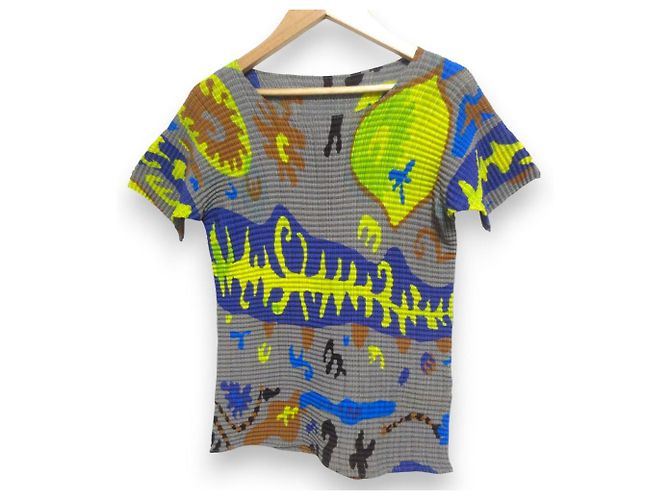 Blusa de manga corta plisada con estampado total ISSEY MIYAKE Multicolor