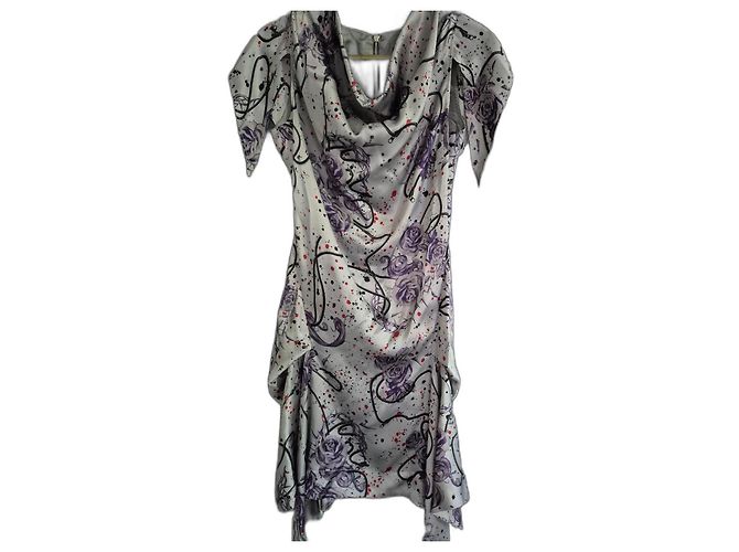 Vestido Alexander McQueen de seda prateada Prata