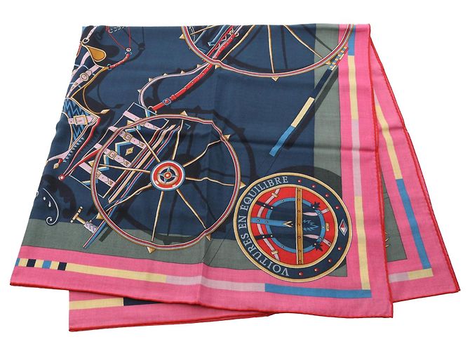 Sciarpa in cashmere e seta Hermès Blue Voitures En Equilibre 140 Blu navy