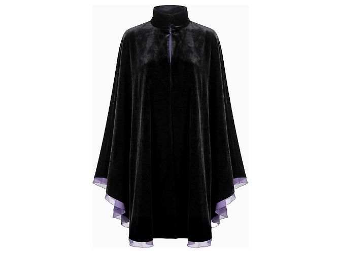 Cappa Armani, Modello in Velluto Iconico. Nero Porpora