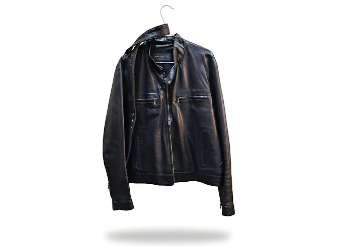 Ventcouvert Leather Jacket Black