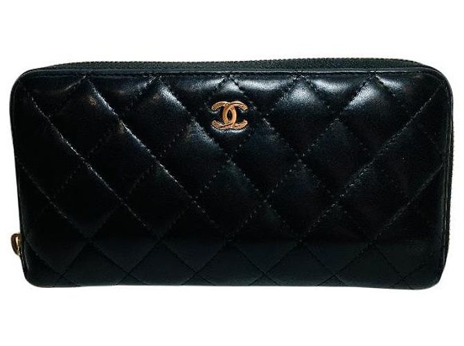 Chanel Matelasse Lambskin Long Wallet Black