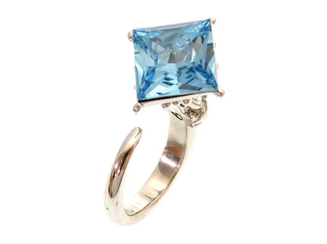 Silberner Metallring mit blauer Stein Christian Dior