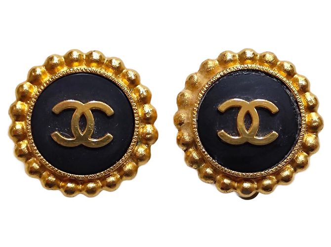 Chanel Orecchini a clip logo CC neri e oro D'oro