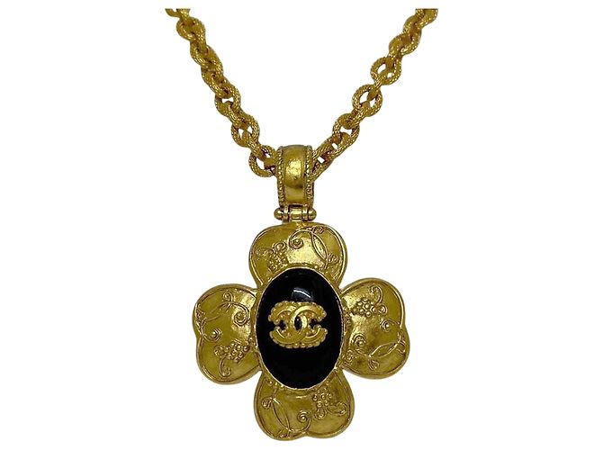 Collana Chanel Oro e Nero D'oro 