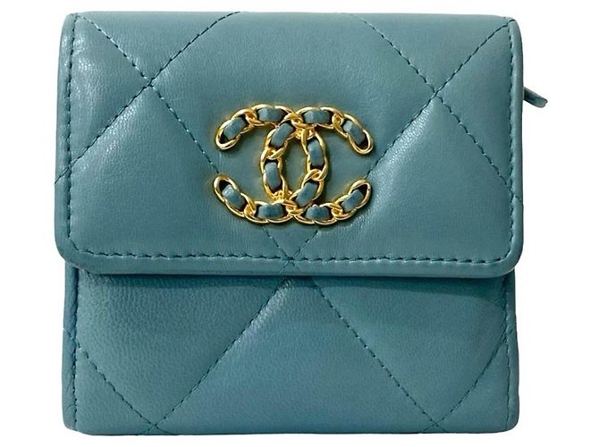 Chanel 19 Lambskin Bifold Wallet Blue
