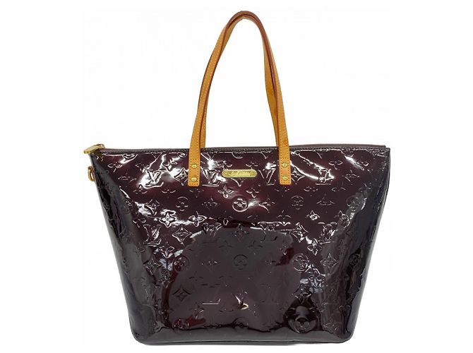 Bolso Tote Vernis Bellevue GM de Louis Vuitton Burdeos