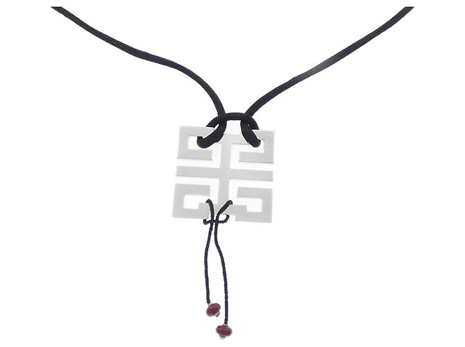 Collar Wish Knot de Cartier