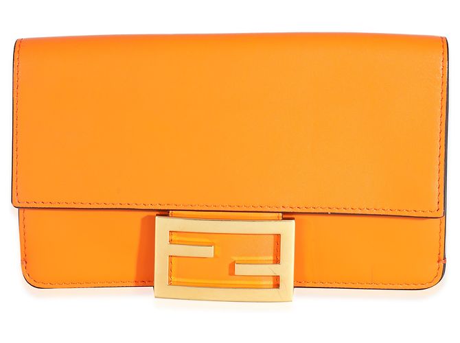 Mini Baguette de Couro de Bezerro Laranja Fendi com Alça 'Strap You' Marrom