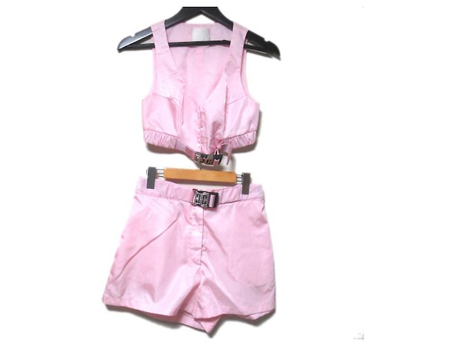 Conjunto Top Shorts Givenchy Rosa 