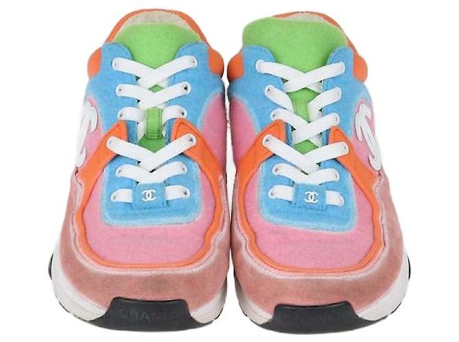 Sneaker basse in feltro e suede multicolore Chanel
