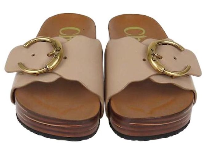 Chloé Sandálias de plataforma em couro bege Lauren com fivela Chloe