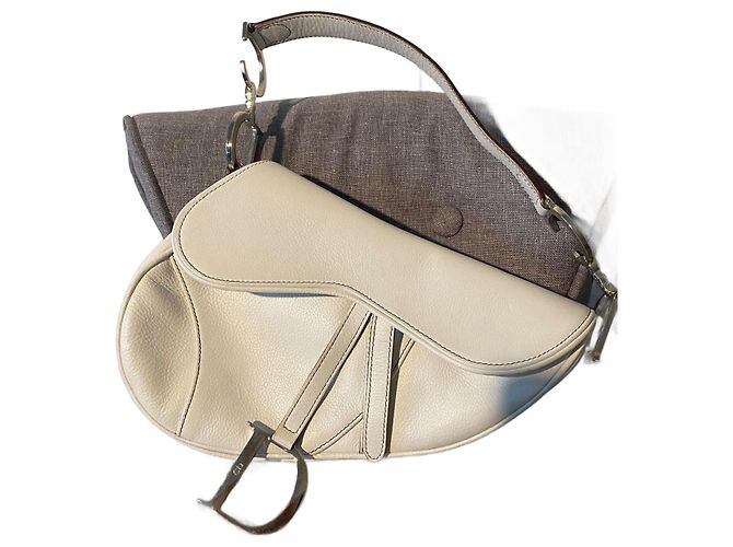 Bolsa Dior Saddle em couro branco Fora de branco