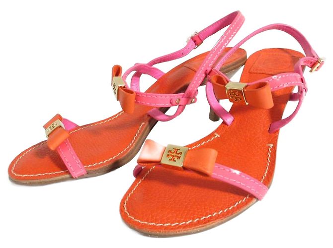 Sandálias de tiras de couro Tory Burch