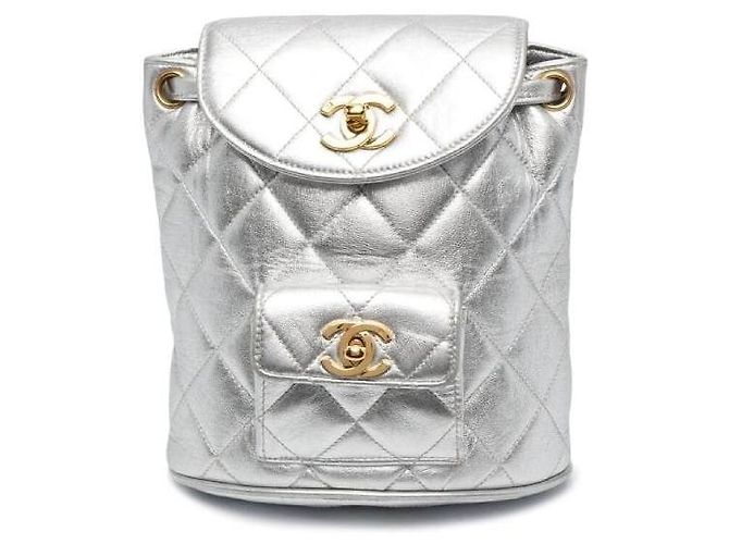 Zaino in pelle trapuntata argento Chanel