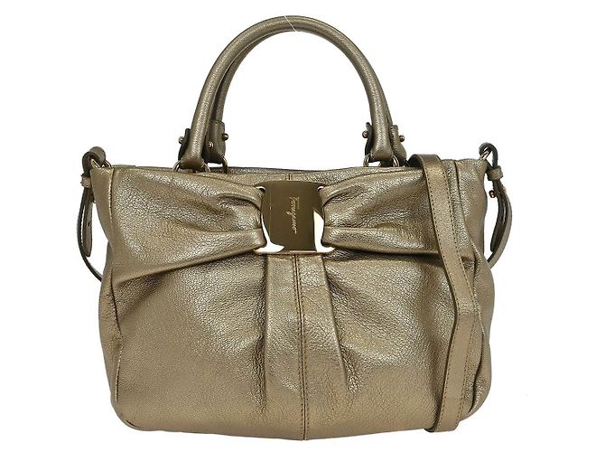 Salvatore Ferragamo Vala Leather D'oro