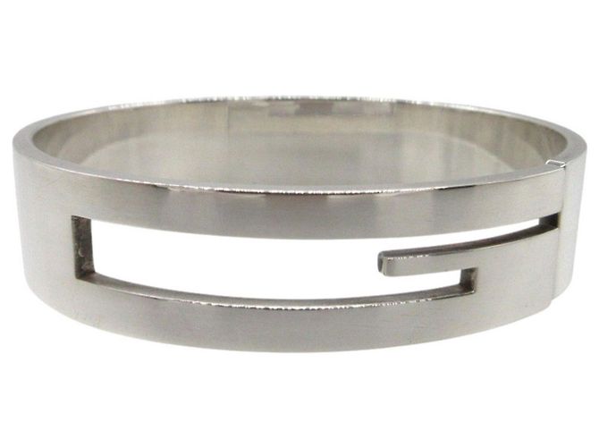 Pulseira recortada em prata 925 com logo G da Gucci