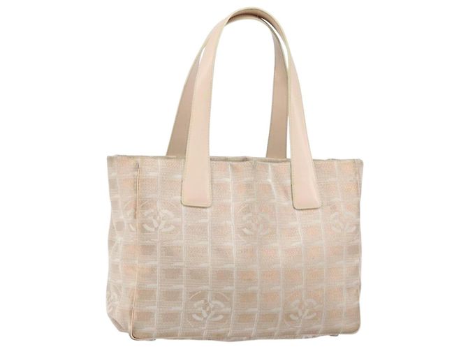 CHANEL Nova Bolsa Tote de Viagem Nylon Bege Ouro CC Auth BA7141