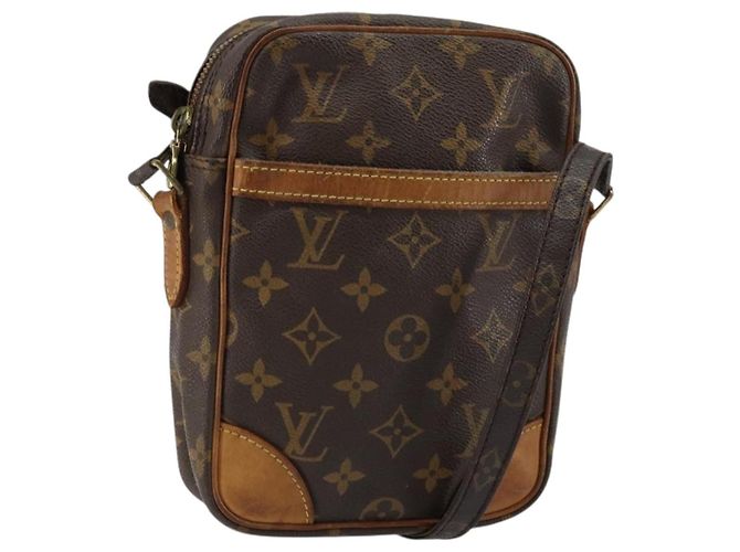LOUIS VUITTON Monogram Danube Schultertasche M45266 LV Auth ep10971 Monogramm