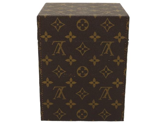 LOUIS VUITTON Monogram Coffret Winding Machine Accessory Case M48126 Auth 29828SM