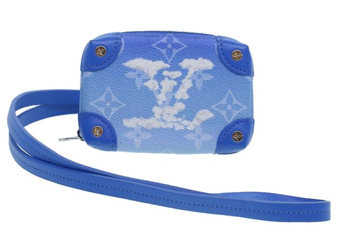 LOUIS VUITTON Monogram Clouds Soft Trunk Pouch Blue M45440 Auth 43556SM White