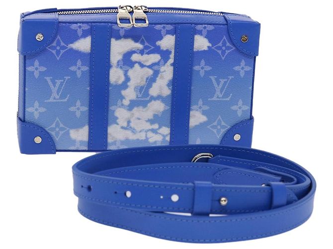 LOUIS VUITTON Monogram Clouds Soft Trunk Wallet Schultertasche M45432 Auth 47398SM Weiß Hellblau