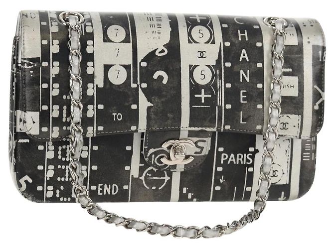 CHANEL Bolsa de Ombro Double Flap em Couro Corrente Prata CC Auth 148462SAM