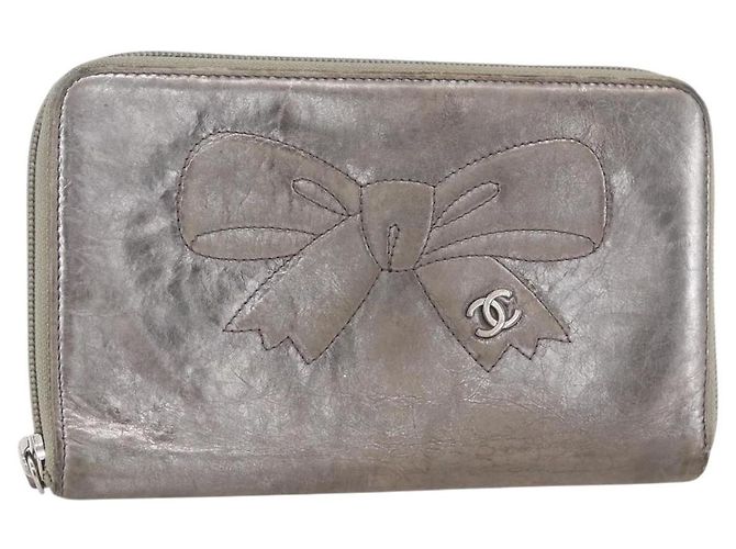 CHANEL Long Wallet Leather Silver CC Auth 153323 Silvery