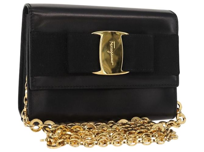 Borsa a Spalla Chain Vala in Pelle Nera e Oro Auth 147890 di Salvatore Ferragamo Nero D'oro