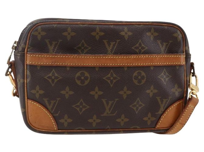 LOUIS VUITTON Bolsa de Ombro Monogram Trocadero 23 M51276 LV Auth 142500 Monograma