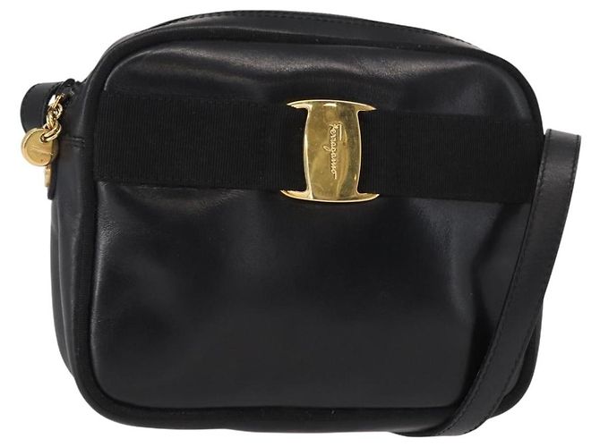 Vala Schultertasche aus Leder Schwarz Gold Salvatore Ferragamo Auth bs30964 Golden