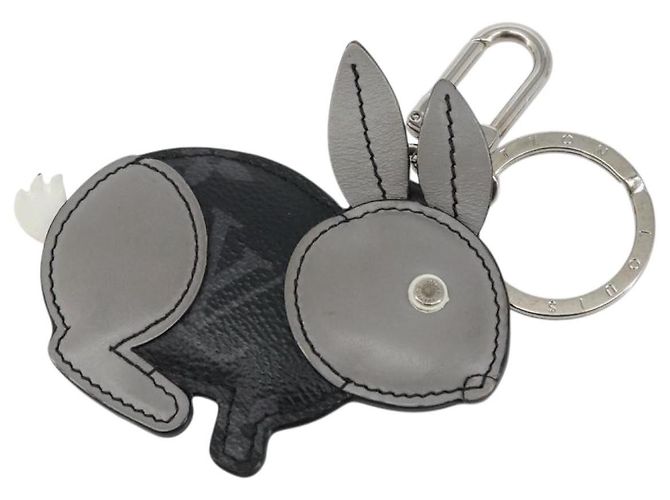 LOUIS VUITTON Monogram Eclipse Porta-Chaves Charm Animal Coelho M63224 Auth 145705 Monograma