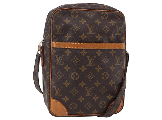 LOUIS VUITTON Monogram Danube MM Schultertasche M45264 LV Auth ep12005 Monogramm