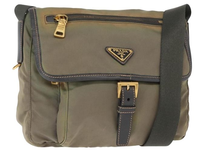 PRADA Schultertasche Nylon Khaki Gold Auth 154525 Golden