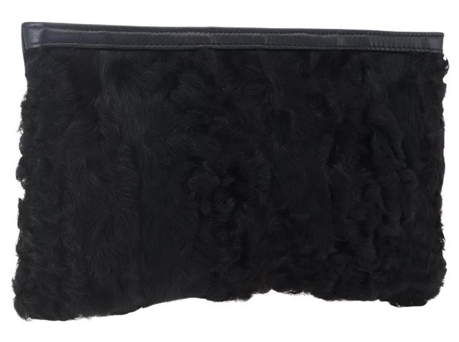 Pochette in pelle nera e dorata Auth 152829 LOEWE Nero D'oro